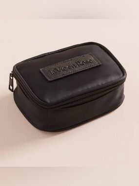 La Vie En Rose Black Accessories Travel Case